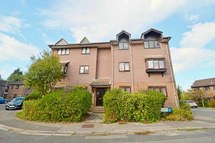 2 Bedroom Flat To Rent In Flat, Longmead, Liss, Hampshire, GU33