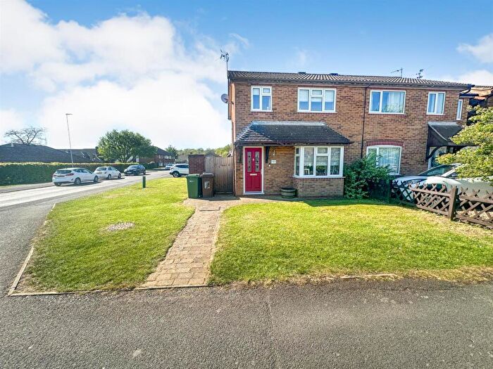 3 Bedroom Semi-Detached House For Sale In Wensleydale Park, Corby, NN17