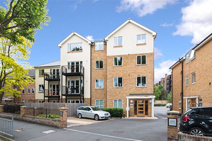 1 Bedroom Flat To Rent In Maple Road, Surbiton, KT6