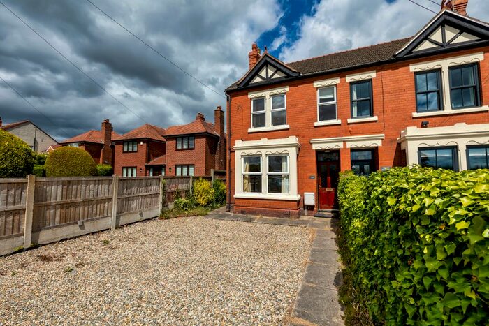 4 Bedroom Semi-Detached House For Sale In Wrexham Road, Marchwiel, Wrexham, LL13