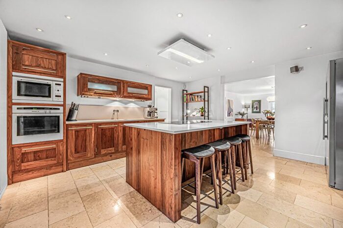 4 Bedroom Terraced House To Rent In Montpelier Row, Canary Wharf, SE3