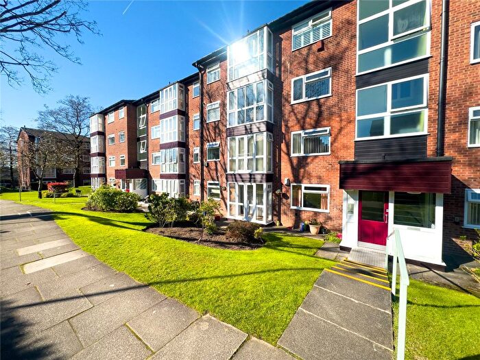 1 Bedroom Flat For Sale In Ninian Court, Sadler Street, Middleton, Manchester, M24