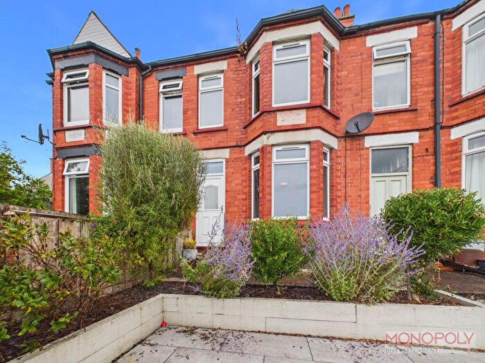 2 Bedroom Terraced House For Sale In South Lane, Ponciau, LL14