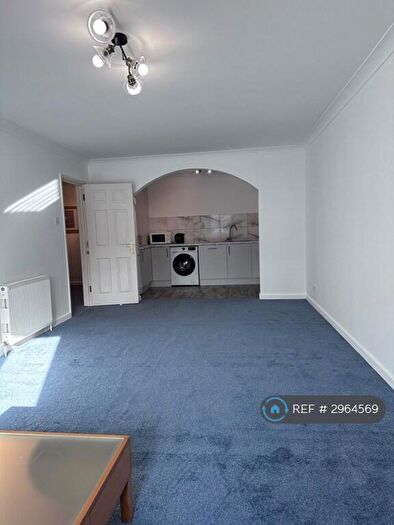 1 Bedroom Flat To Rent In Anglia Court, Bournemouth, BH2