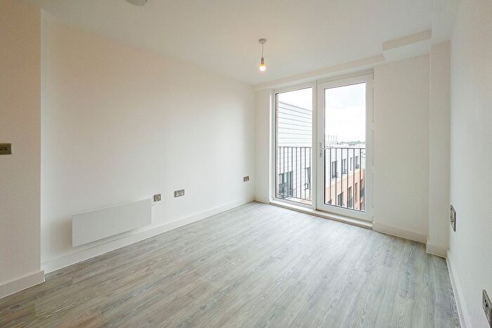 1 Bedroom Flat To Rent In Middlewood Plaza, Craven Street, Salford, M5