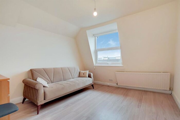 1 Bedroom Flat To Rent In Stroud Green Road, Finsbury Park, N4