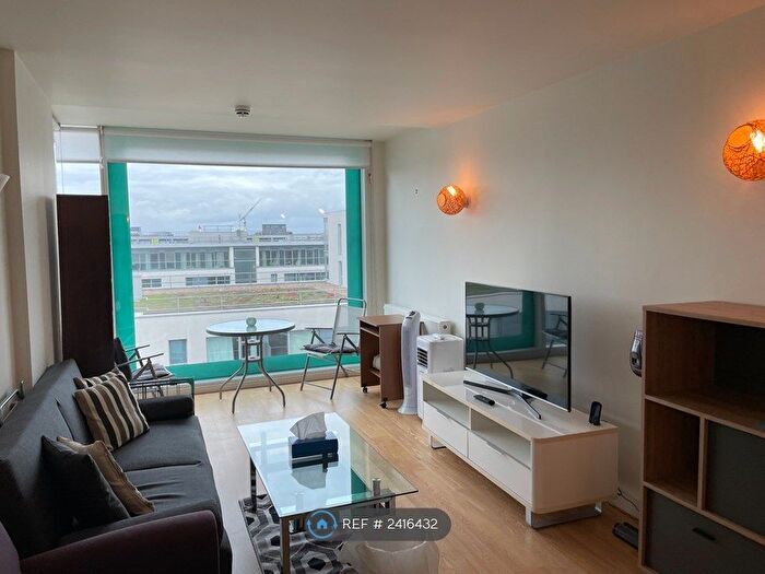 1 Bedroom Flat To Rent In Navigation Building, Hayes, UB3