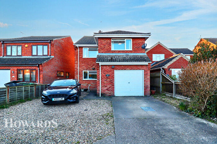 4 Bedroom Detached House For Sale In Station Road North, Belton, NR31