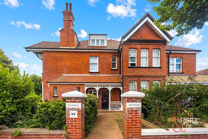 1 Bedroom Flat To Rent In Vallance Gardens, Hove, BN3