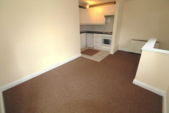 1 Bedroom Flat To Rent In Adelaide Street, Luton LU1