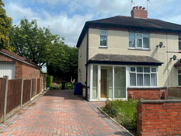 3 Bedroom Semi-Detached House To Rent In Emery Avenue, Newcastle-Under-Lyme, ST5