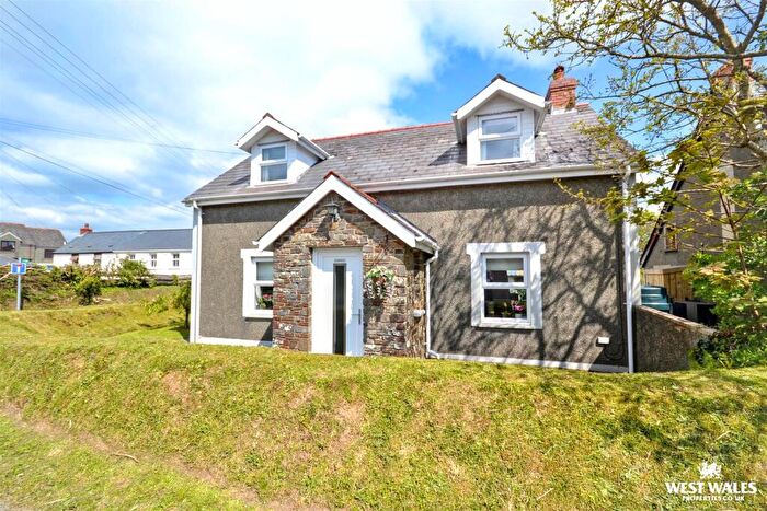 3 Bedroom Detached House For Sale In Sardis Cross, Sardis, Milford Haven, SA73