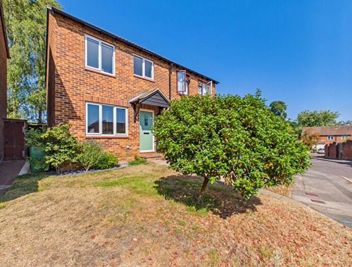 3 Bedroom Semi-Detached House To Rent In Roxburghe Close, Whitehill, Bordon, Hampshire, GU35