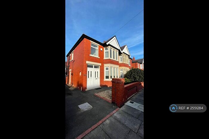 3 Bedroom Semi Detached House To Rent In Gildabrook Road, Blackpool, FY4