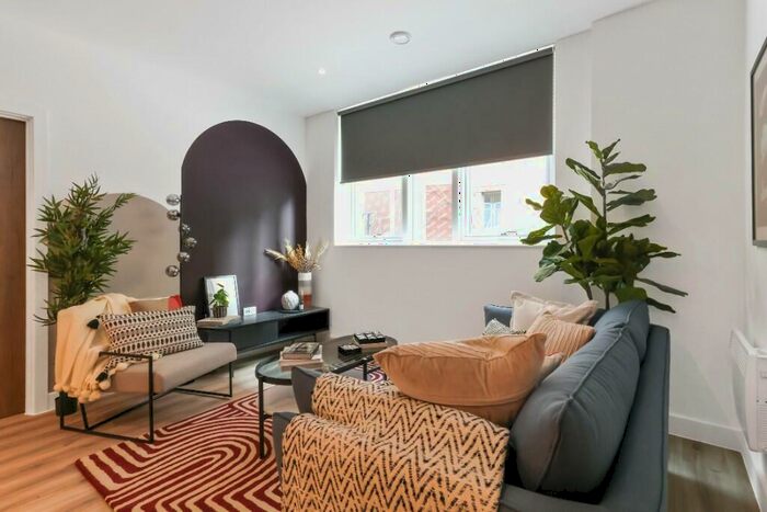 2 Bedroom Apartment To Rent In Soyo Square, Leeds, LS2