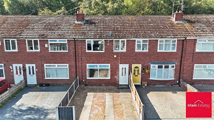 3 Bedroom Terraced House For Sale In Brackley Avenue, Cadishead, M44