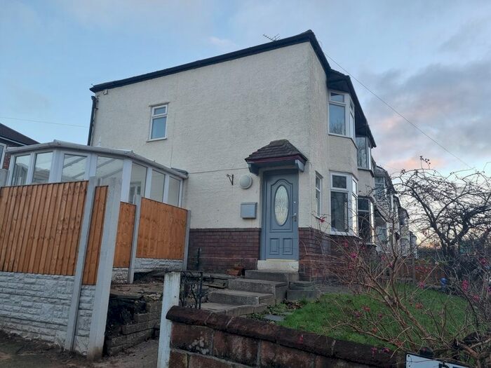 2 Bedroom End Of Terrace House To Rent In Russell Road, Runcorn, WA7