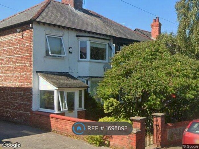 3 Bedroom Semi-Detached House To Rent In Ashburton Avenue, Prenton, CH43