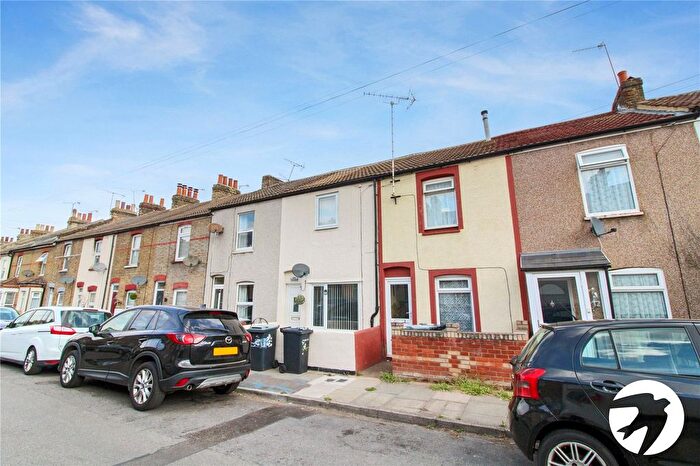 2 Bedroom Terraced House To Rent In Nelson Road, Northfleet, Gravesend, Kent, DA11