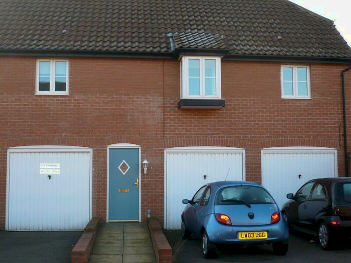 1 Bedroom Coach House To Rent In Horsa Gardens, Hatfield, AL10