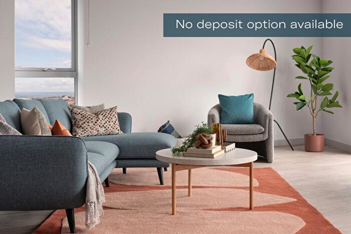 3 Bedroom Apartment To Rent In Dockside, Edinburgh, EH6