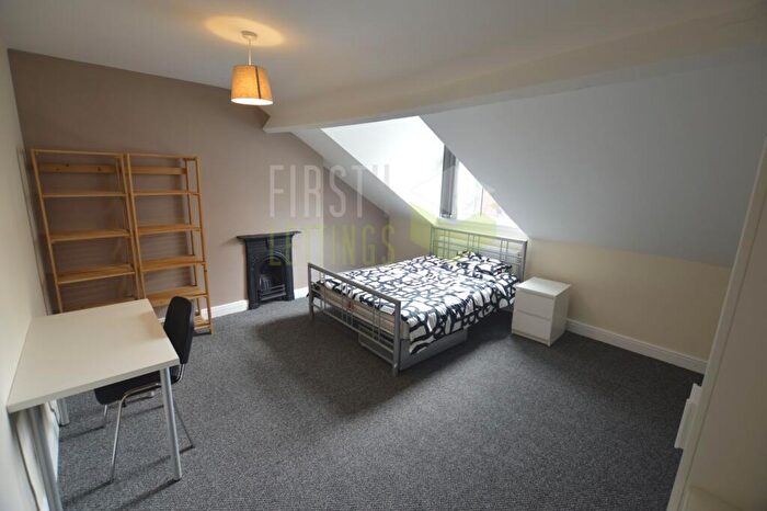6 Bedroom Terraced House To Rent In Westcotes Drive, West End, LE3