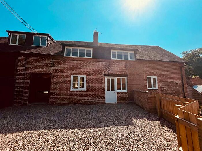 3 Bedroom Property To Rent In Buckland, Docklow, HR6