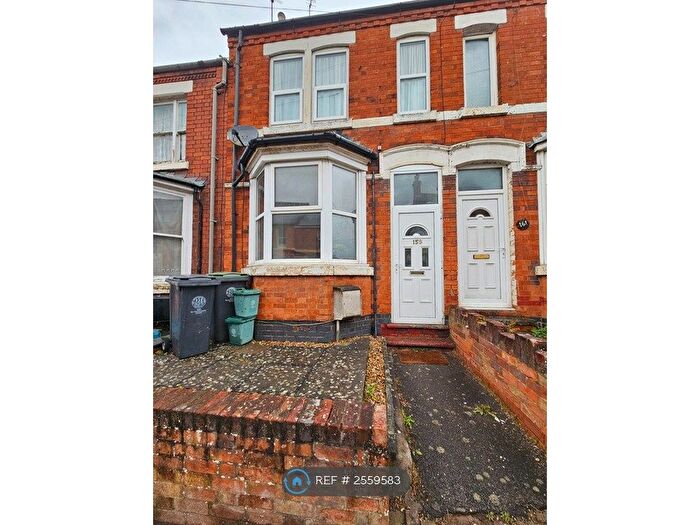 3 Bedroom Terraced House To Rent In Queen Street, Rushden, NN10