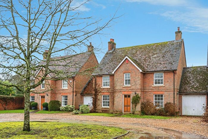 4 Bedroom Detached House For Sale In Dummer, Basingstoke, Hampshire, RG25