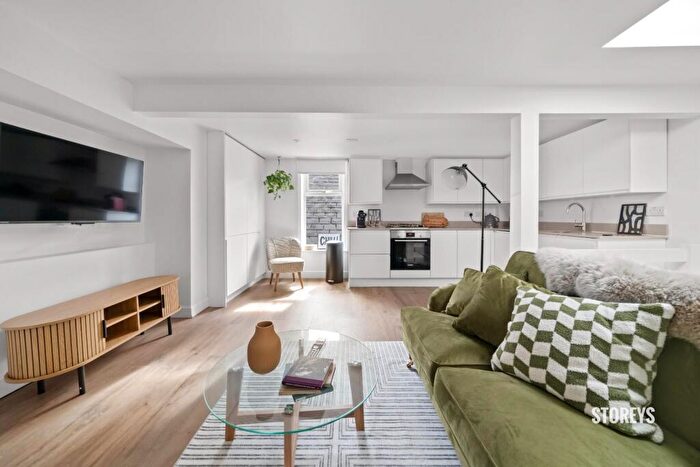 2 Bedroom Duplex To Rent In Shoreditch High Street, Shoreditch, E1