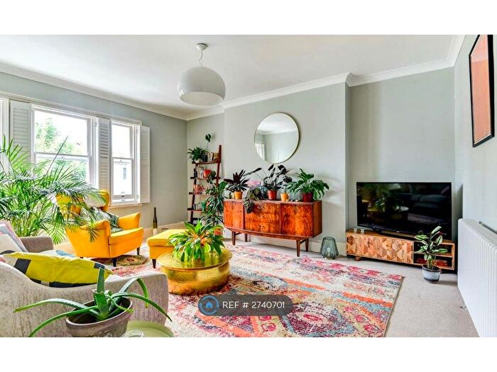 2 Bedroom Flat To Rent In Ventnor Villas, Hove, BN3