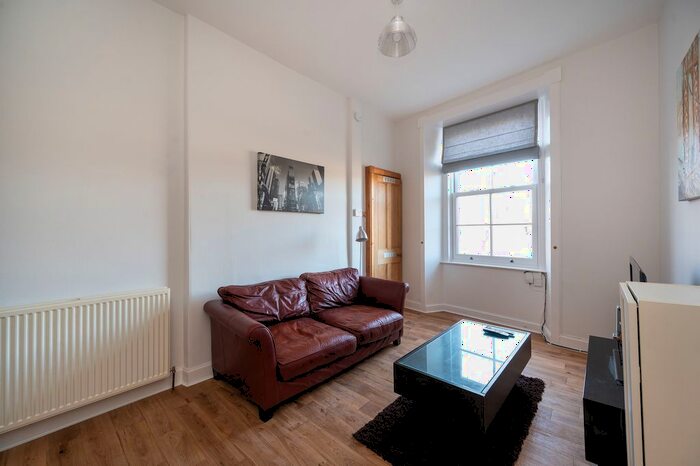 2 Bedroom Flat To Rent In Dean Park Street, Edinburgh, EH4