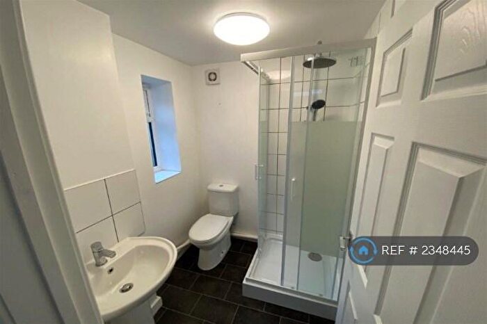 5 Bedroom Terraced House To Rent In Read Avenue, Beeston, Nottingham, NG9