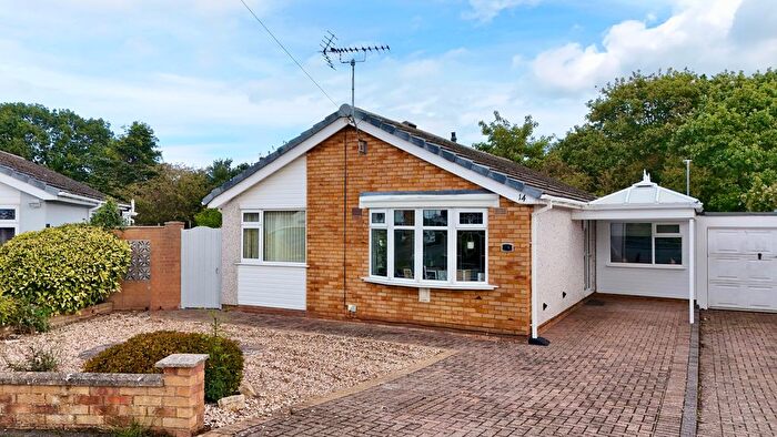 3 Bedroom Bungalow For Sale In Eversley Close, Rhyl, LL18