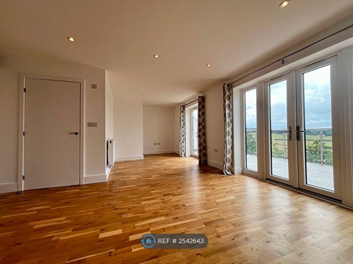 2 Bedroom Flat To Rent In Albertine Grove, West Wickham, BR4