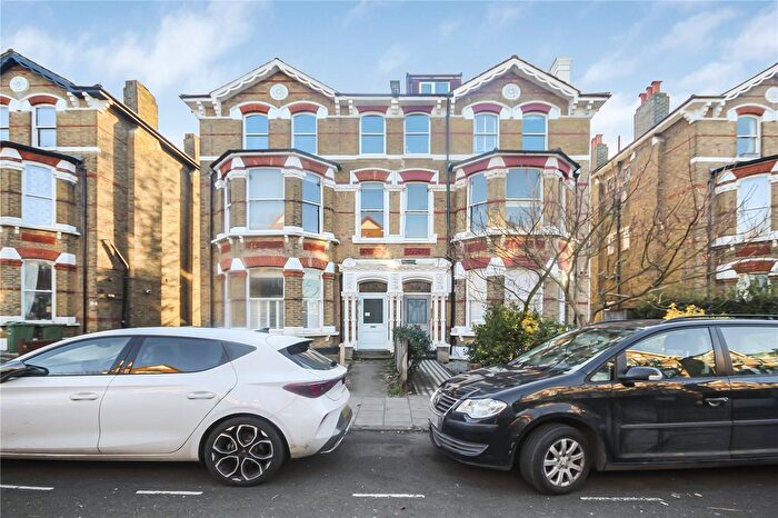 1 Bedroom Flat To Rent In Tierney Road, Streatham, London, SW2