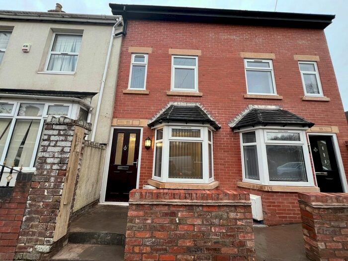 3 Bedroom Terraced House To Rent In Merridale Street West, Wolverhampton, West Midlands, WV3