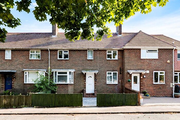 2 Bedroom Terraced House For Sale In Church Road, Folkestone, CT20