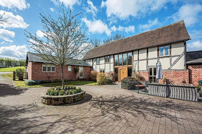 6 Bedroom Detached House For Sale In Wootton Lane, Balsall Common, CV7