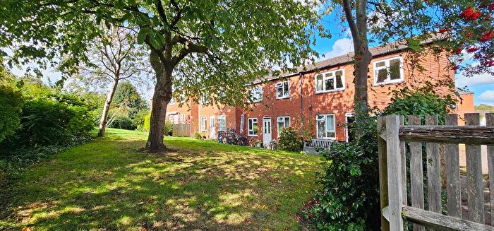 1 Bedroom Flat For Sale In Hall Street, Oldswinford, Stourbridge, DY8