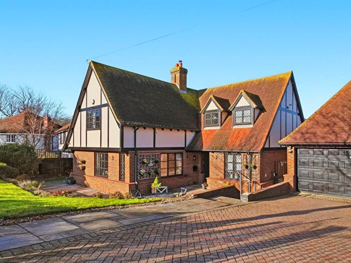 4 Bedroom House For Sale In Manor Road, Herne Bay, CT6