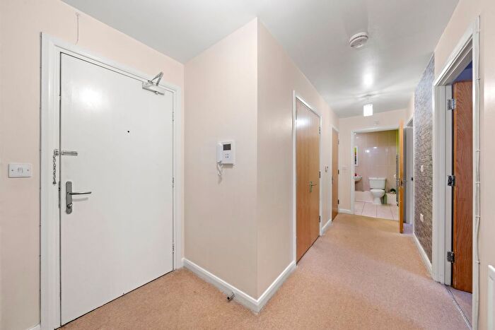2 Bedroom Flat For Sale In Ealing Road, Trico House Ealing Road, TW8