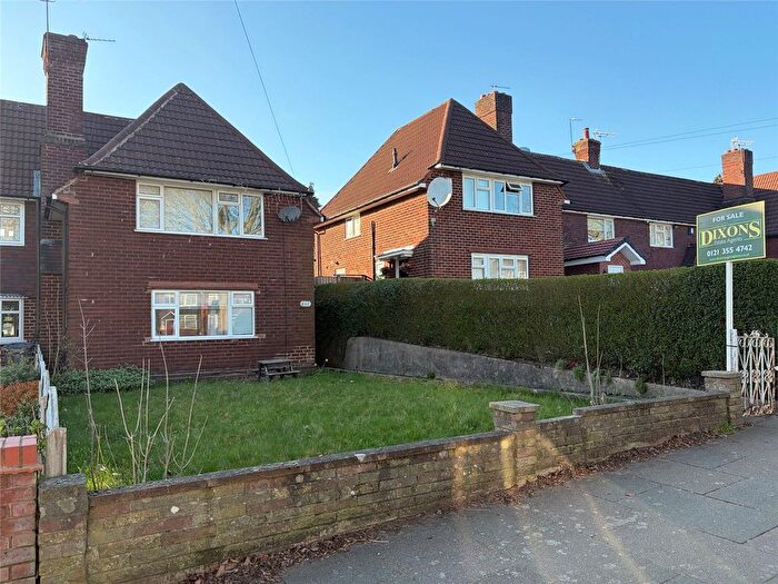 3 Bedroom End Terrace House For Sale In Kingstanding Road, Birmingham, West Midlands, B44