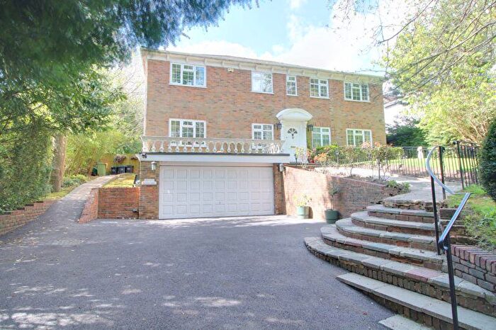 5 Bedroom Detached House For Sale In Furze Lane, West Purley, CR8