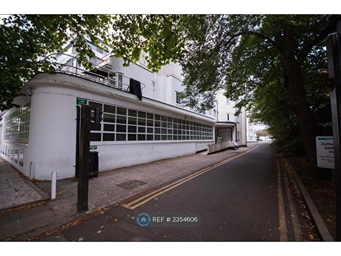 1 Bedroom Flat To Rent In Longfield House, London, W5