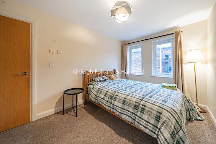 2 Bedroom Apartment To Rent In Macleod Street London, SE17
