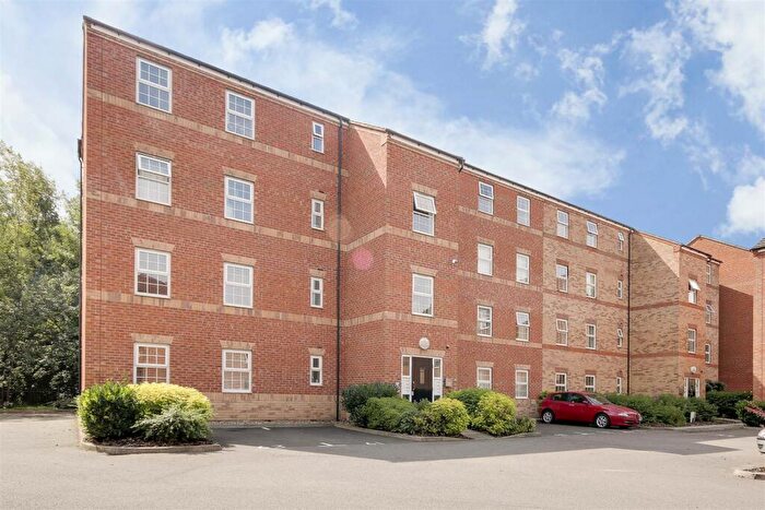 2 Bedroom Flat To Rent In Potters Hollow, Bulwell, Nottinghamshire, NG6