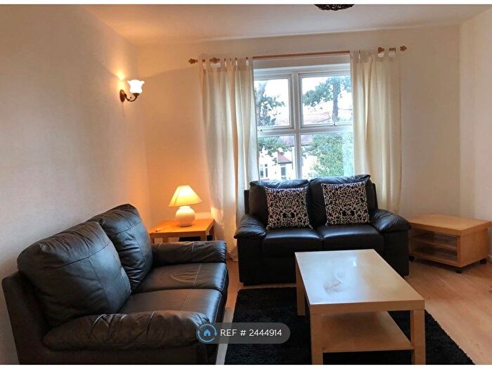 1 Bedroom Flat To Rent In Dean Court, Derby, DE23