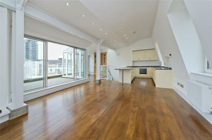 2 Bedroom Apartment To Rent In Carlyle Court, Chelsea Harbour, London, SW10