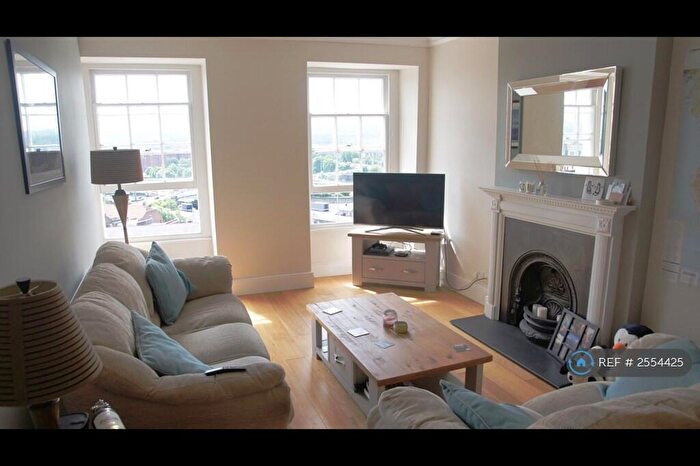 2 Bedroom Flat To Rent In Windsor Terrace, Clifton, Bristol, BS8